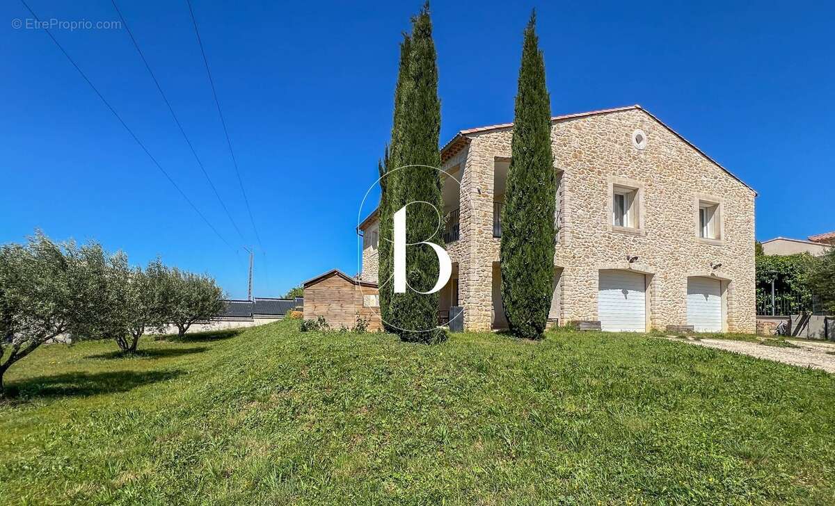 Maison à GOUDARGUES