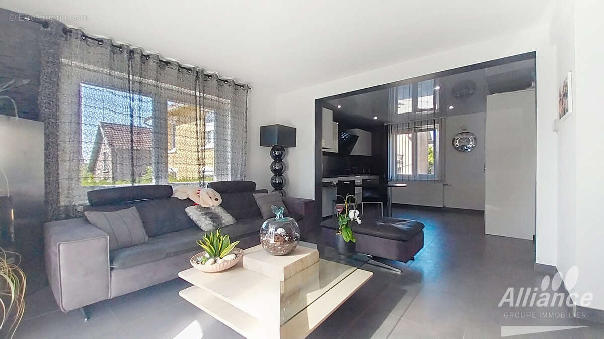 En impasse - maison 4 chambres - 115m2 - photo 3