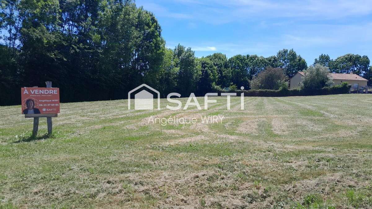 Terrain 1560 m² à Galez  - photo 2
