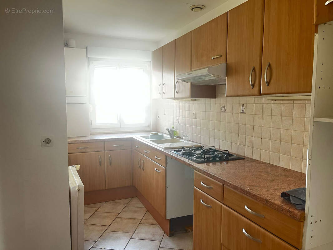 Appartement à TROISSY