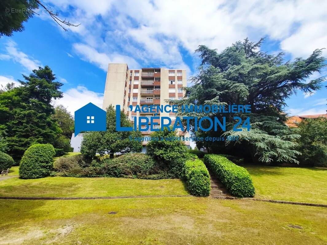 Appartement à SAINT-ETIENNE