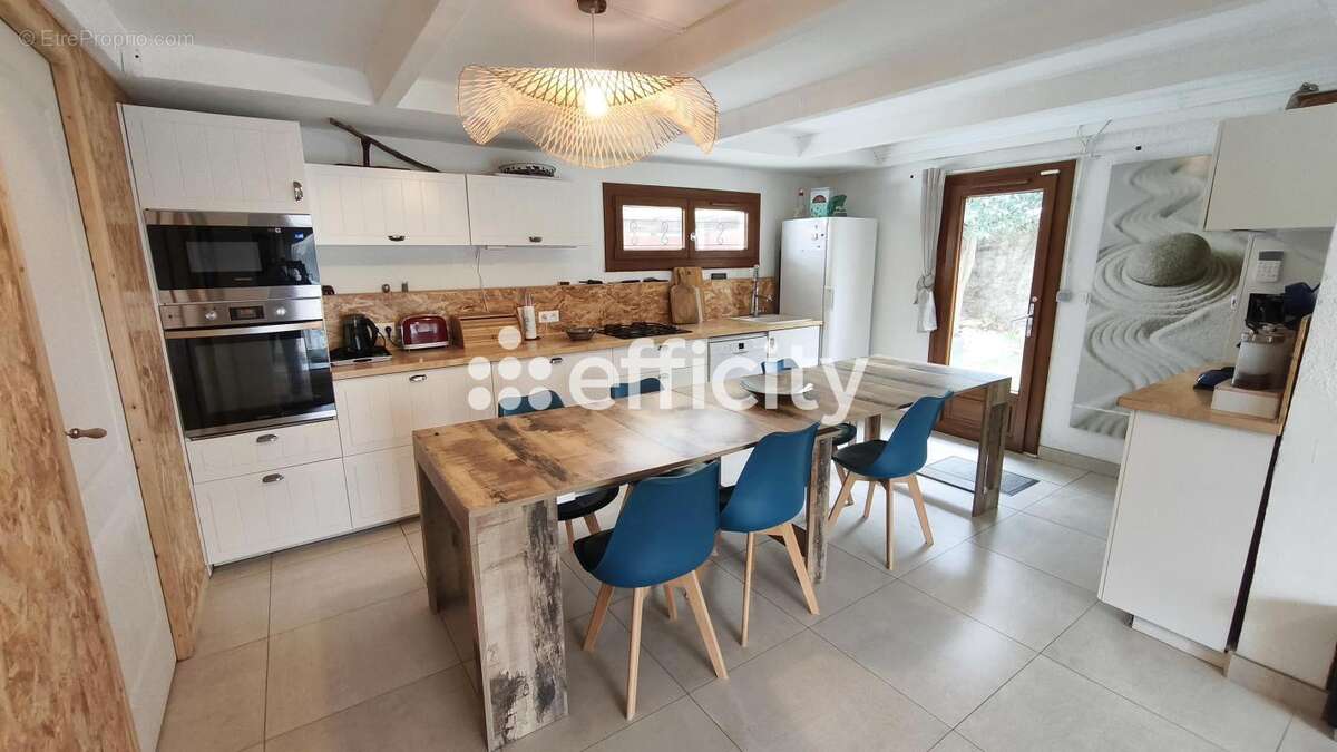 Maison à CUXAC-D'AUDE