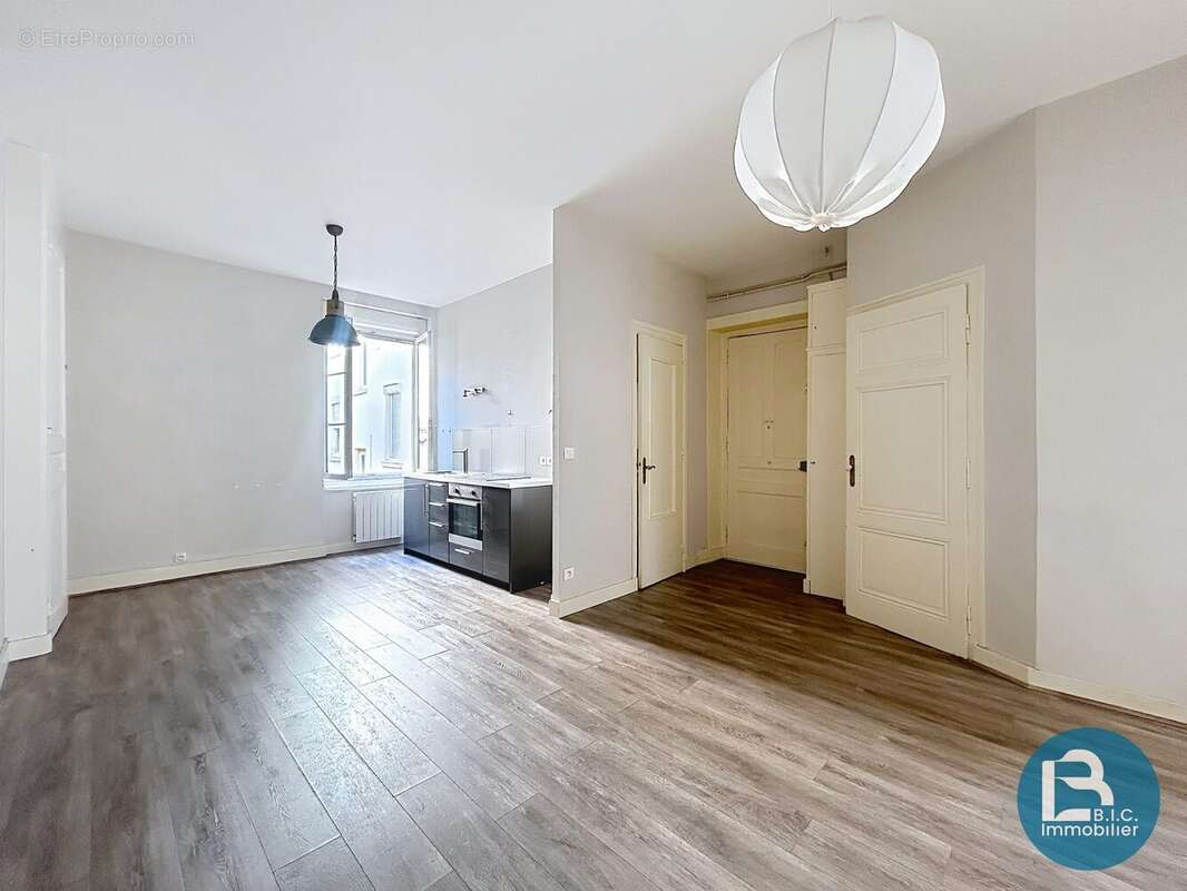 Appartement à LYON-3E