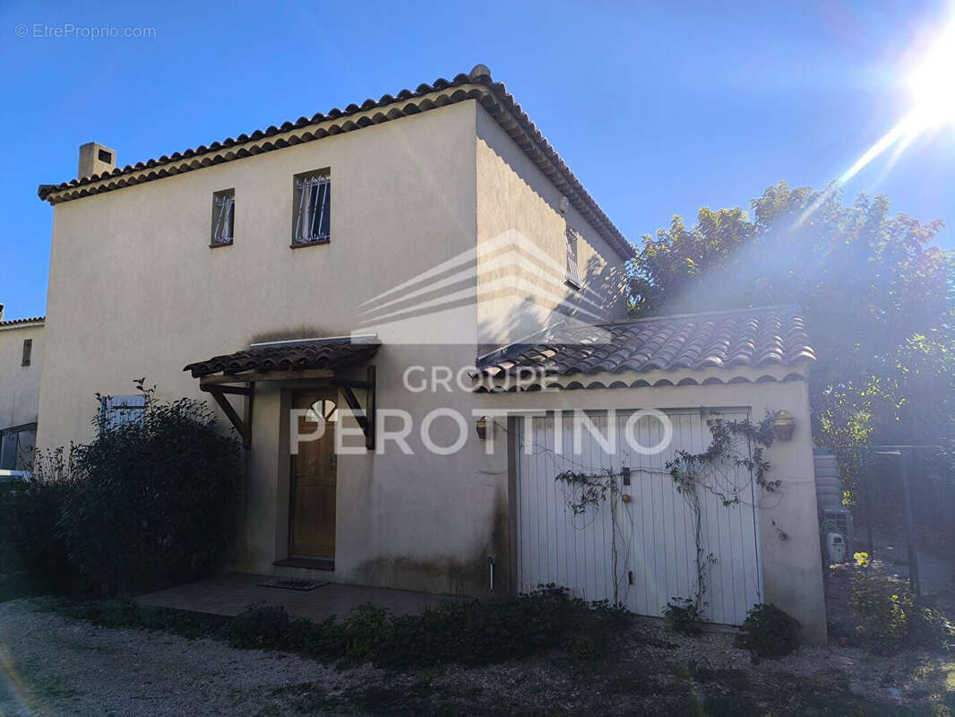 Maison à SAINT-SAVOURNIN