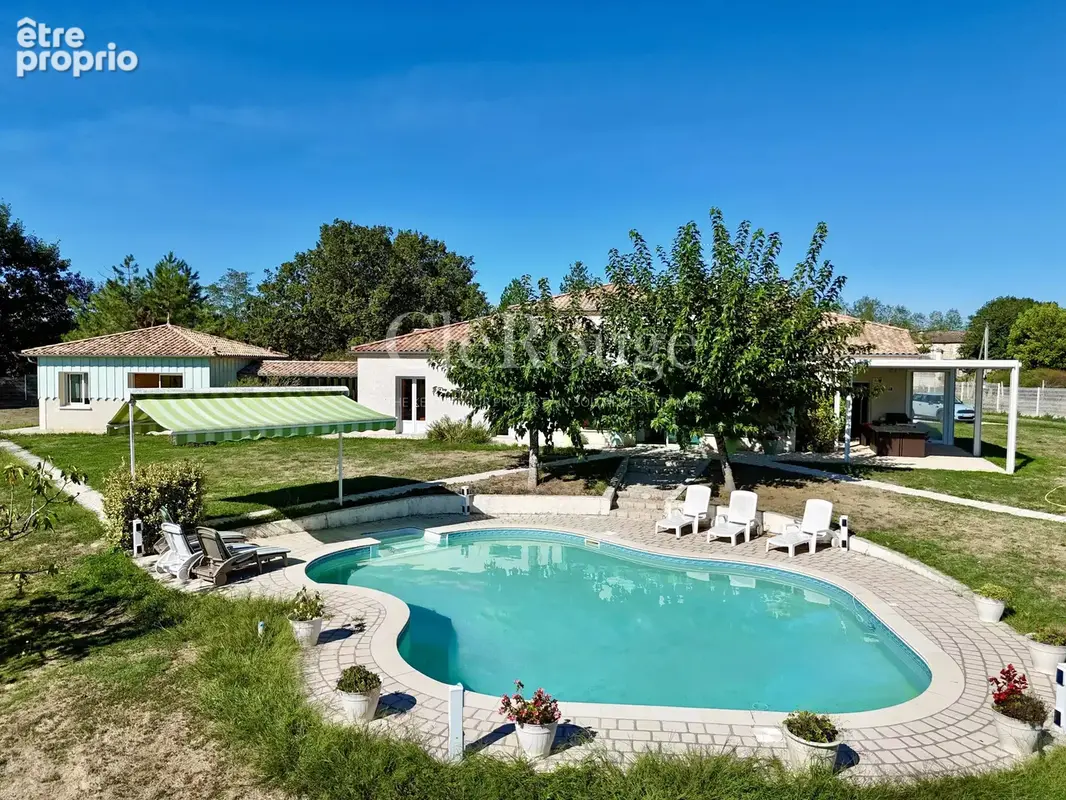 Maison à FOURQUES-SUR-GARONNE