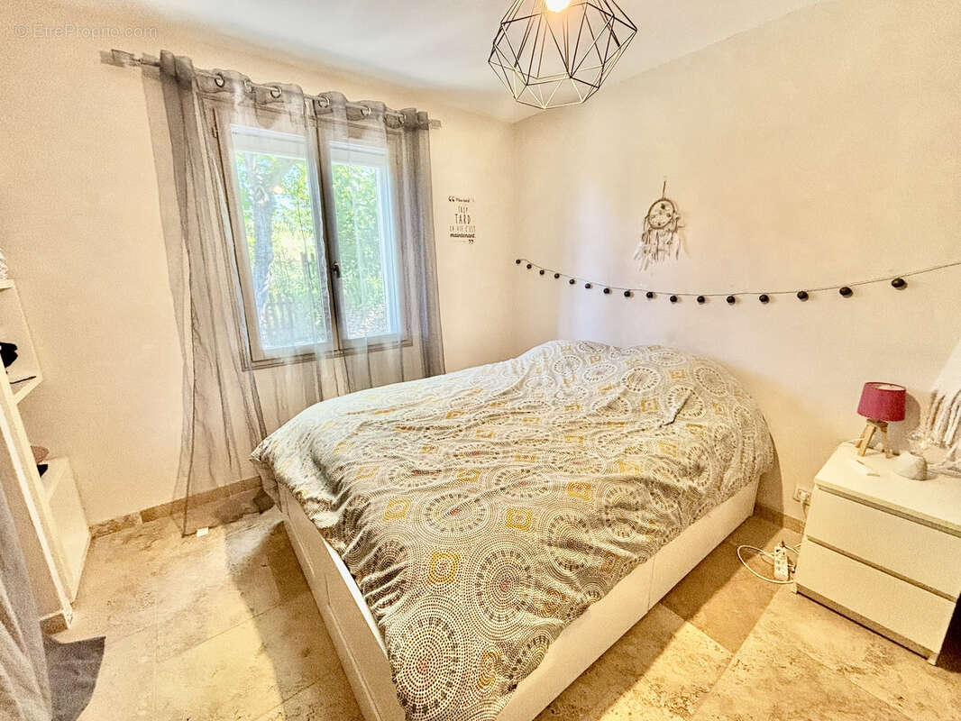 Maison à MALAUCENE