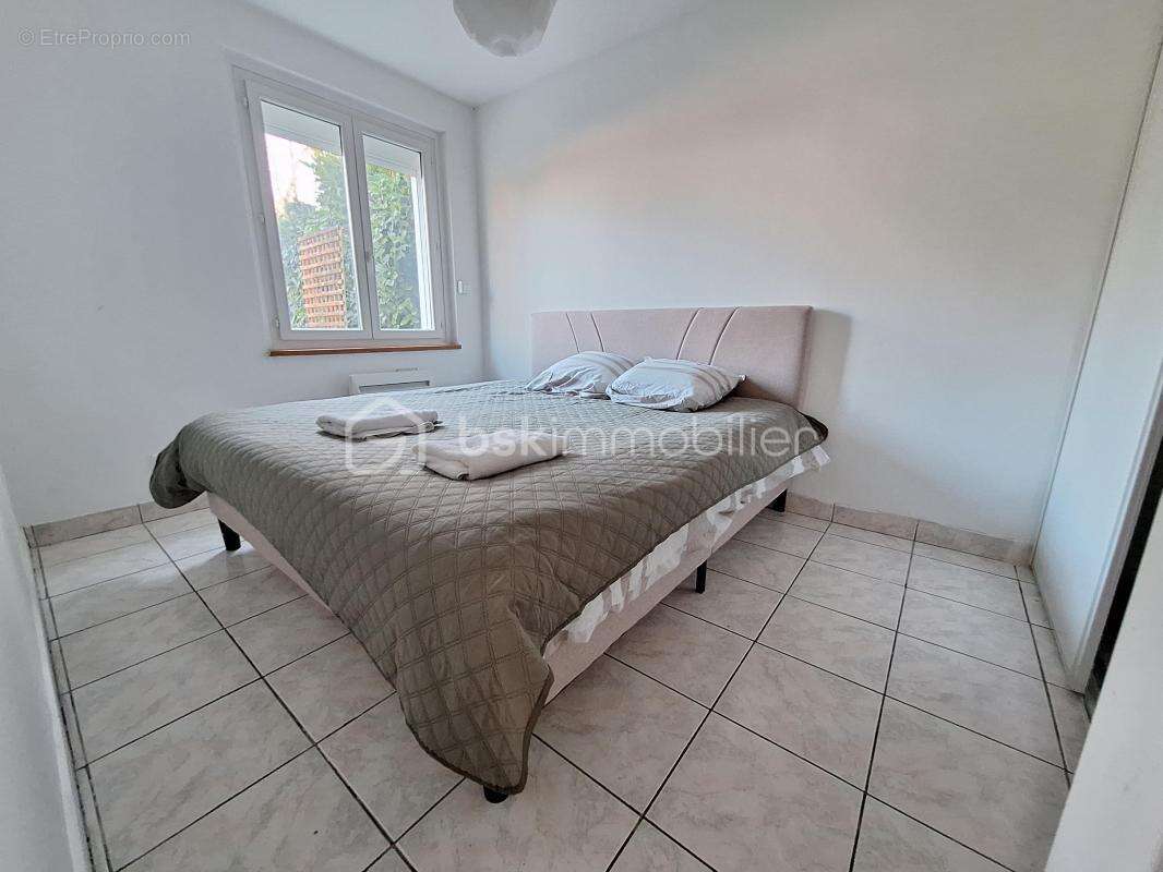 Maison à NEUVY-EN-SULLIAS