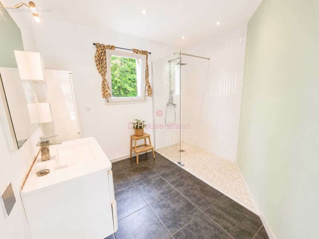 Maison 168 m² à Lanne-En-Baretous  - photo 26