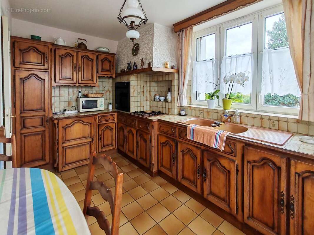 Maison à PLEYBER-CHRIST