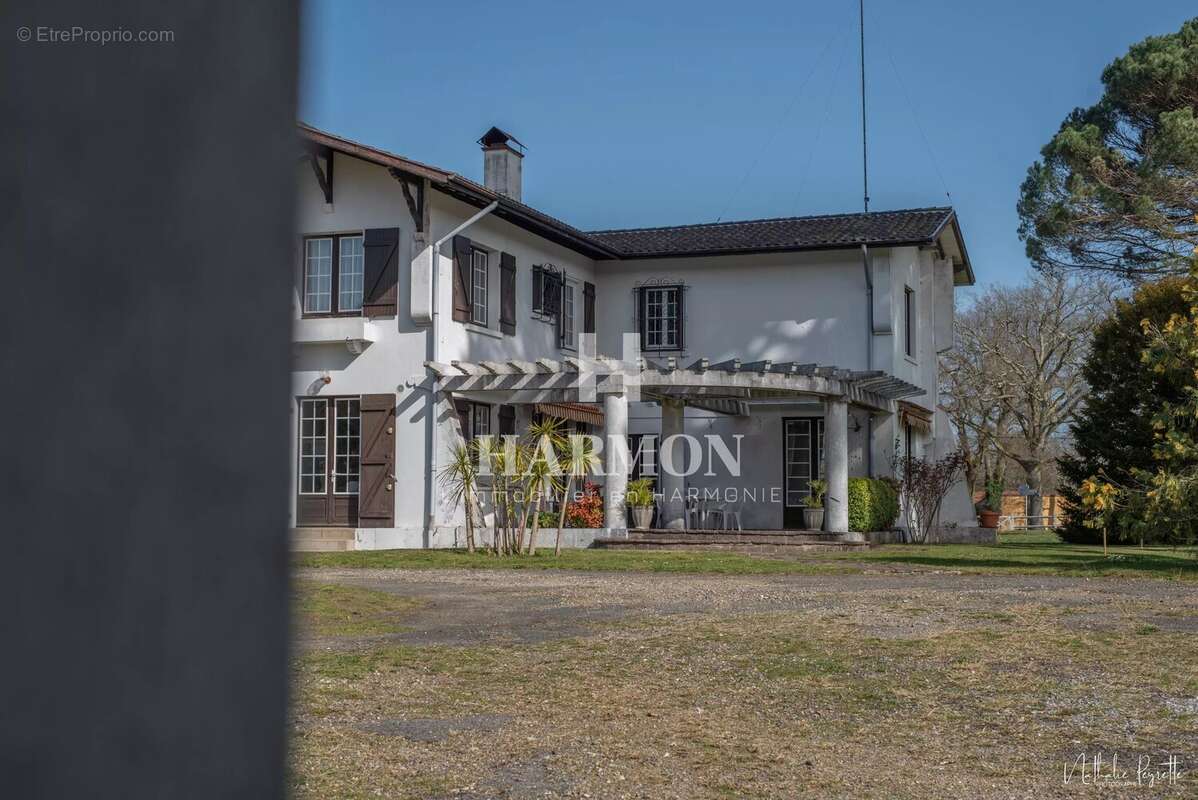 Maison à MAGESCQ