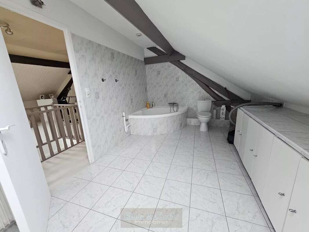 Maison à VILLEMANDEUR