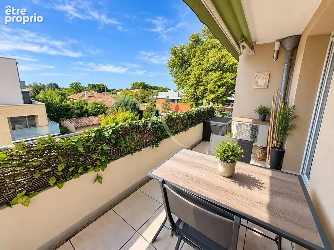 Colomiers HYPER CENTRE - Appartement T3- 65m² + 2 parkings + cellier - photo 13