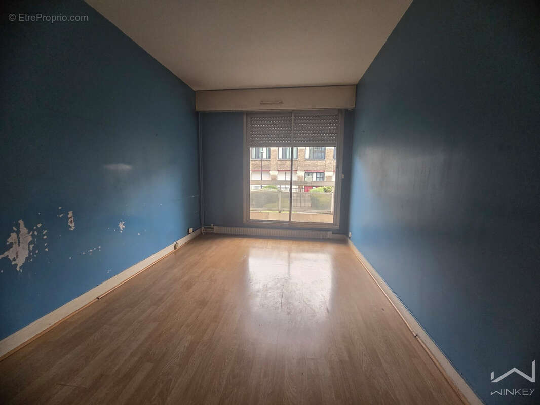 Appartement à PARIS-19E