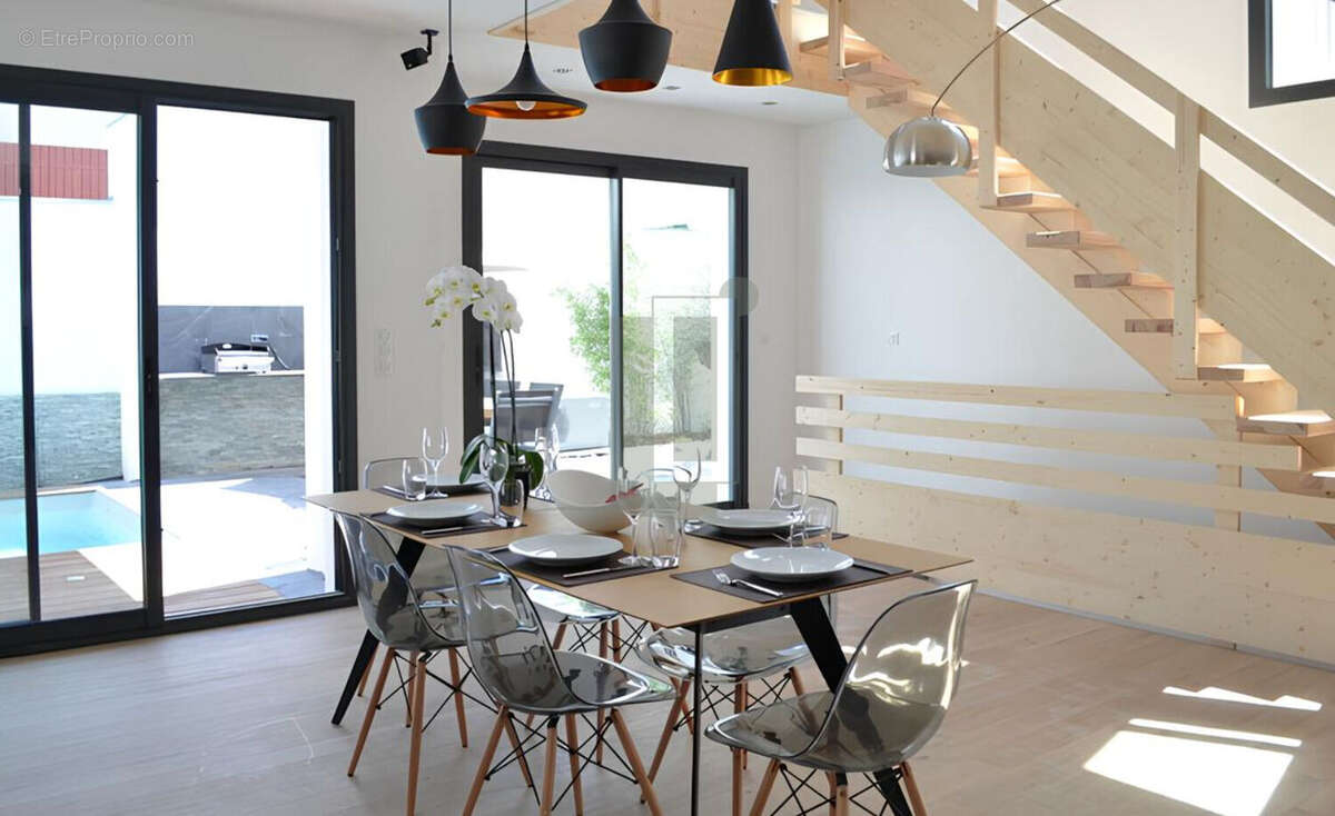 Villa contemporaine de180 m² avec piscine, quartier calme - photo 13
