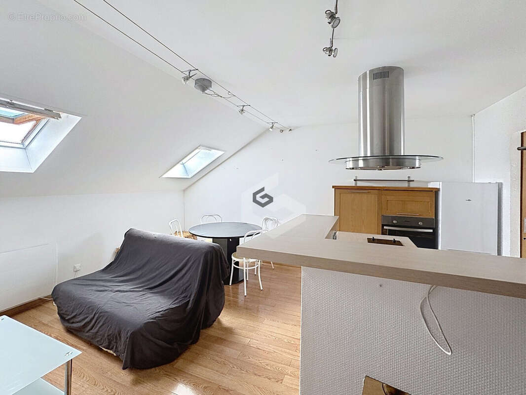 Appartement 26 m² à Reims  - photo 3