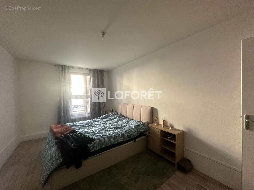 Appartement à MERU