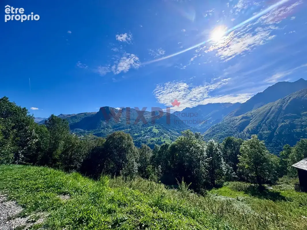 Terrain à SAINT-MARTIN-DE-BELLEVILLE