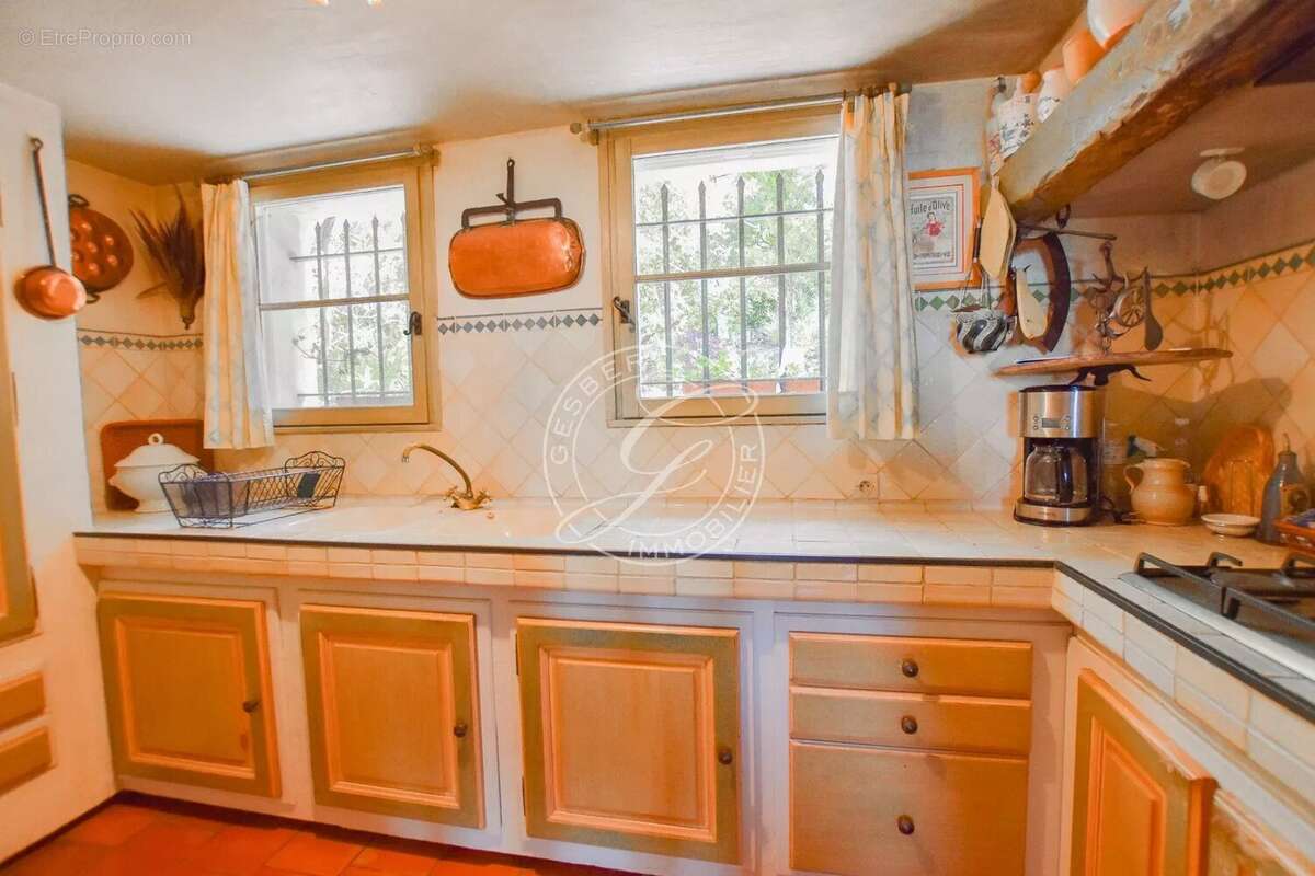 Maison à TOURTOUR
