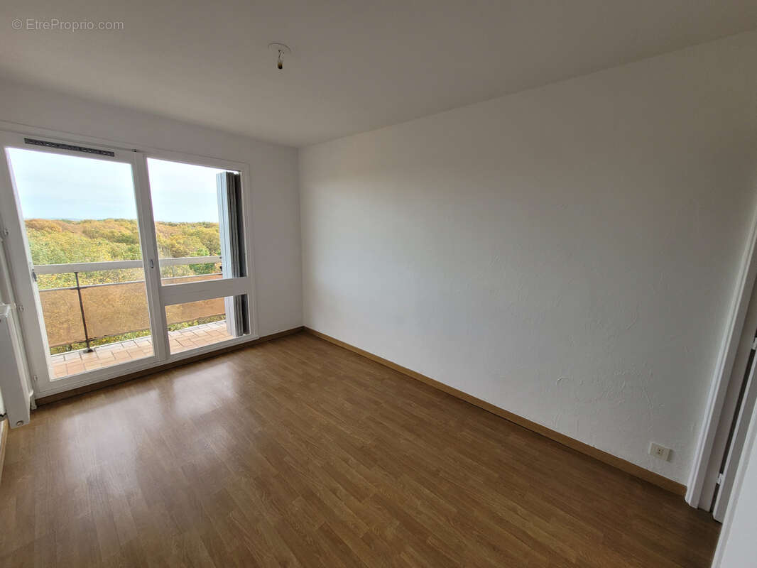 Appartement à TREMBLAY-EN-FRANCE
