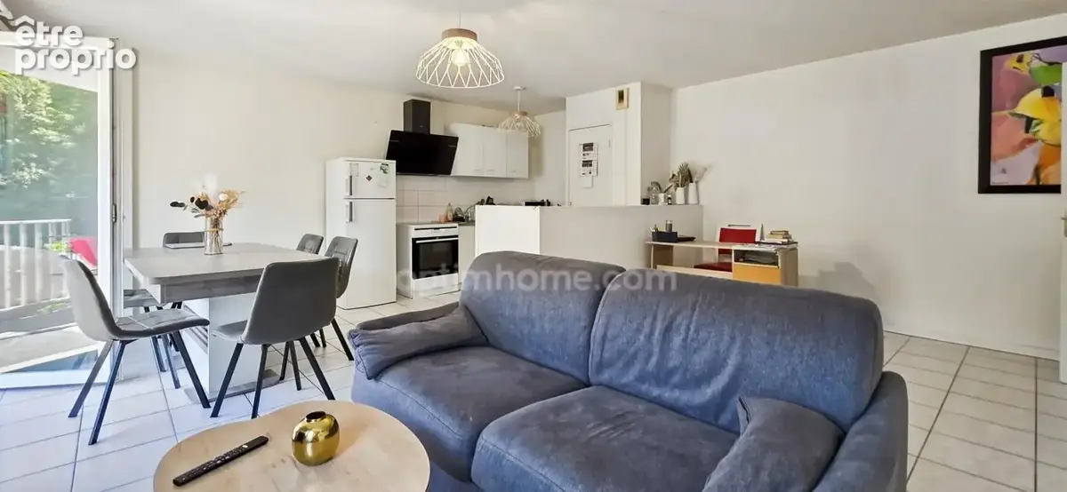 PAU CENTRE-VILLE – T3 62 m² – Balcon plein sud – Parking couvert – DPE B - photo 10
