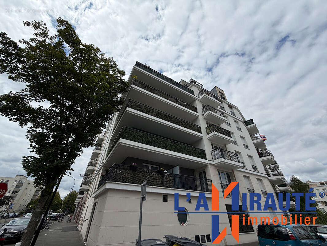 Superbe 3 pièces lumineux avec balcon et parking double - photo 9
