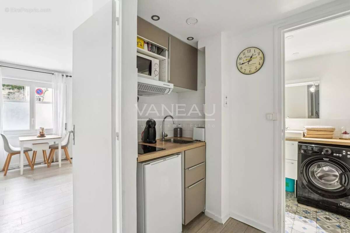 Appartement à PARIS-18E