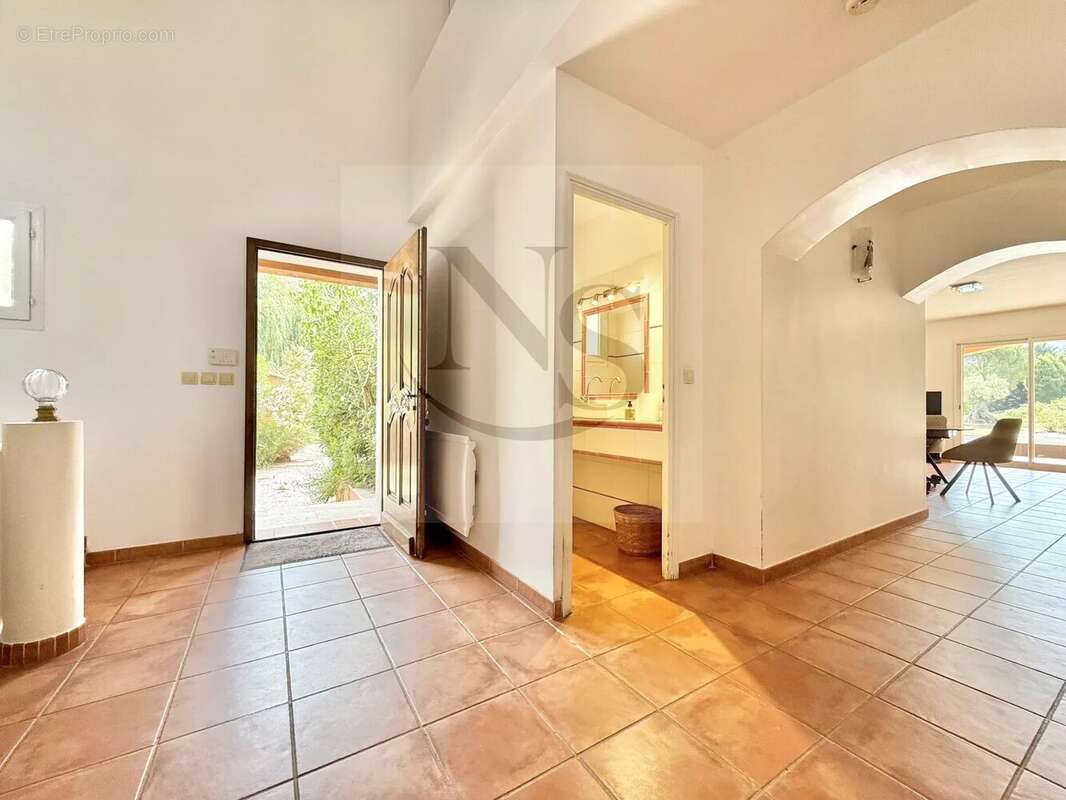 Élégante propriété de caractère aux portes d’aix-en-provence - photo 16