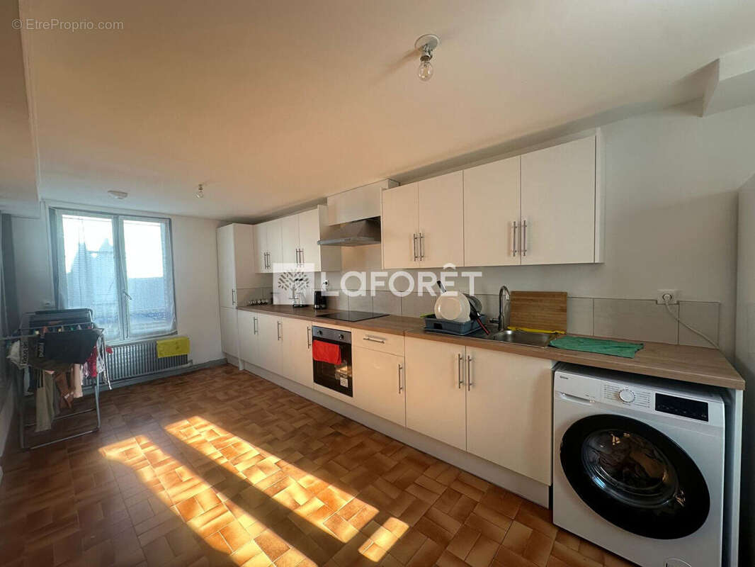 Appartement à MERU