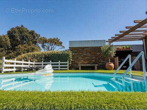 Maison à BORMES-LES-MIMOSAS