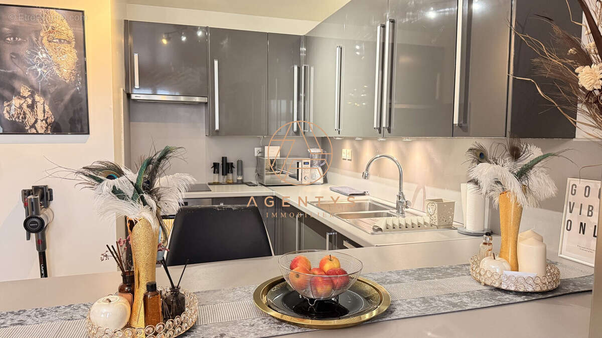 Appartement à PONTAULT-COMBAULT