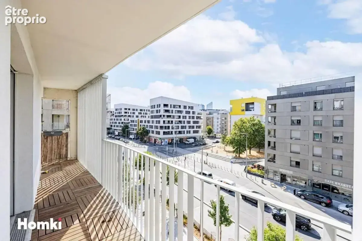 Appartement T3 de 65 m2 à Nanterre 92000, Boulevard des Provinces Françaises - photo 10