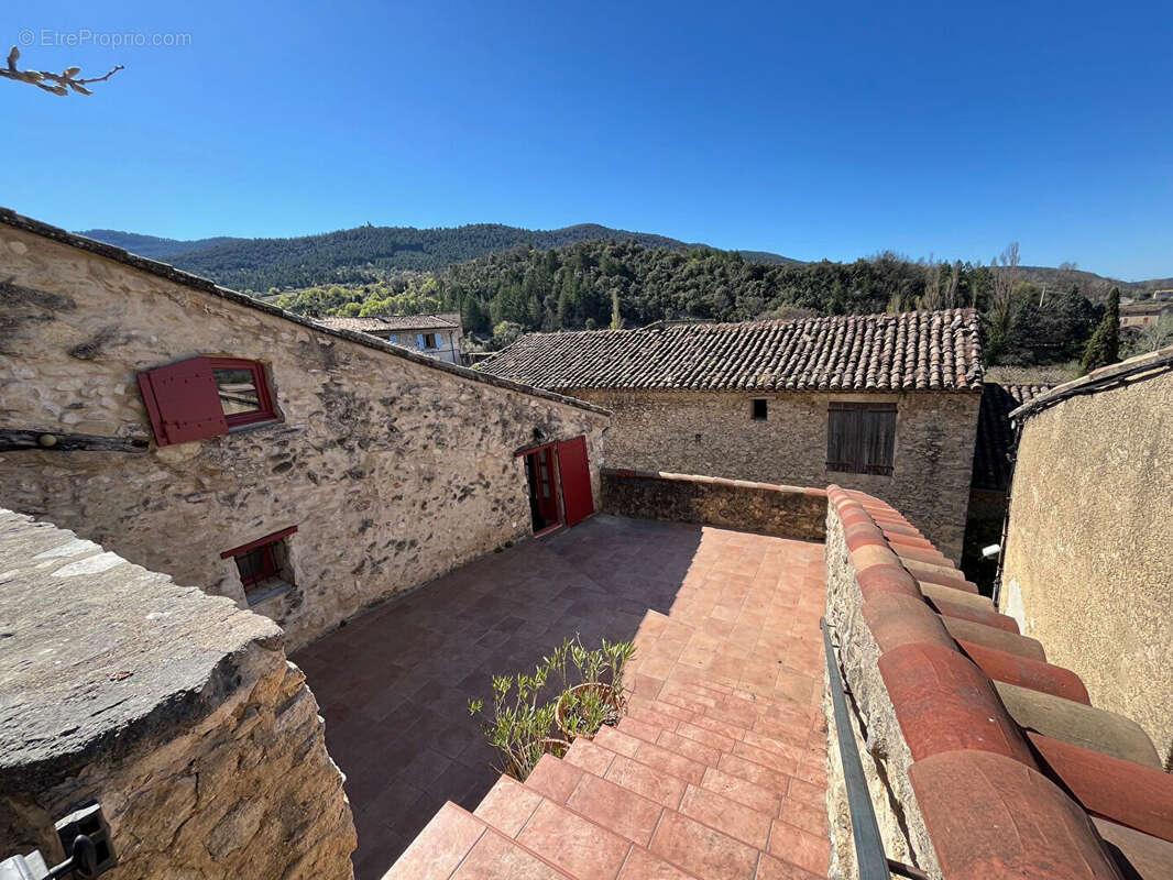 Ensemble de trois maisons Beaumont Du Ventoux - photo 2