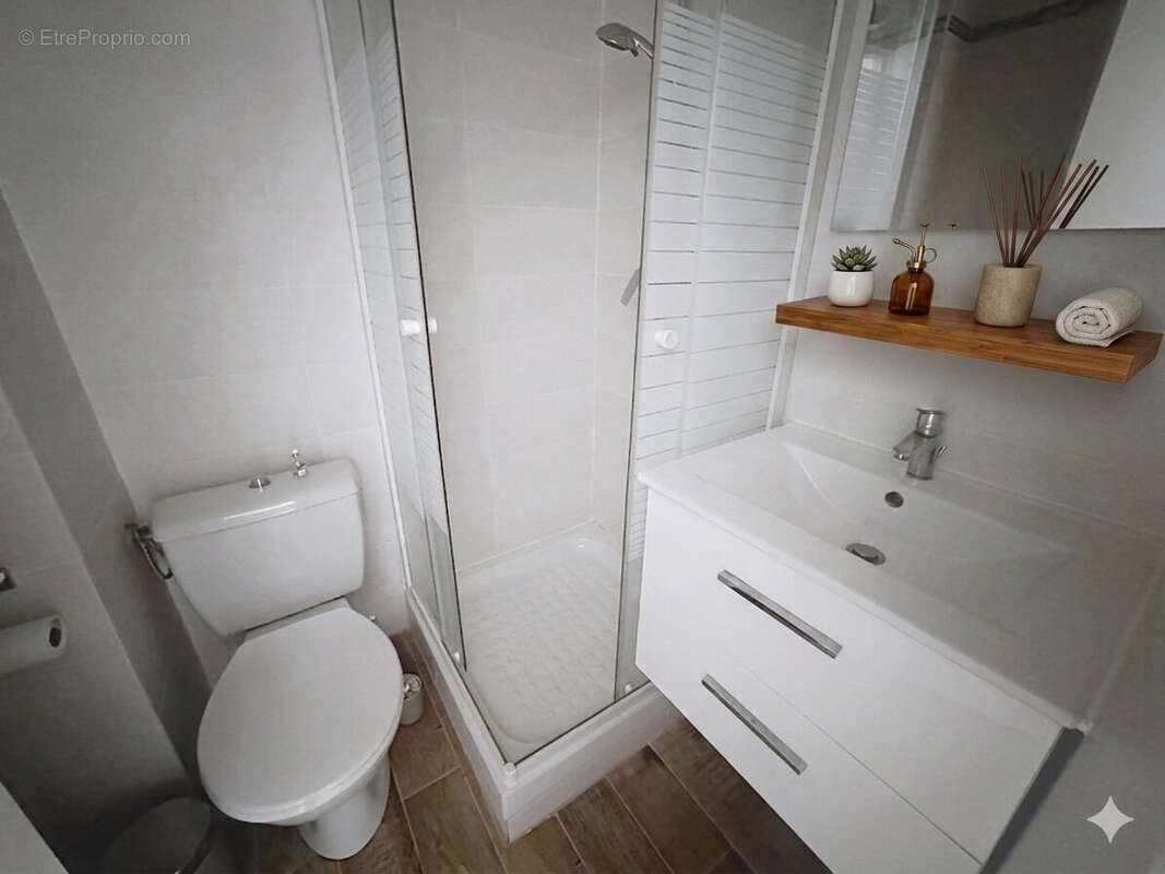Appartement à MARSEILLE-2E