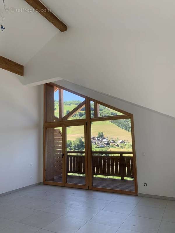 Appartement à LES AVANCHERS-VALMOREL