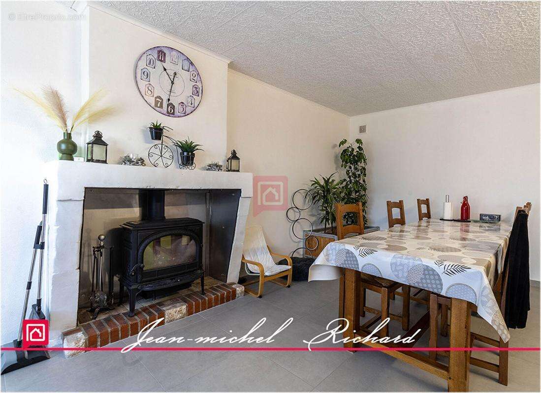 Maison à NOYERS-SUR-CHER