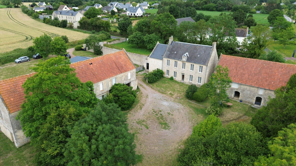 Maison à ARROMANCHES-LES-BAINS