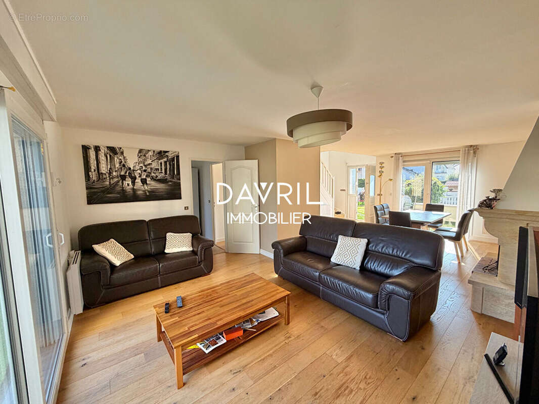 Maison à CONFLANS-SAINTE-HONORINE