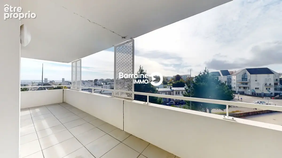 A vendre exclusivite capucins t3 proche neuf deux chambres balcon ascenseur parking - photo 11