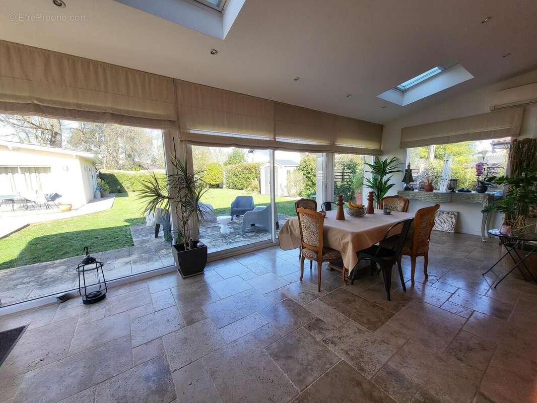 Photo 2 - Maison à CADAUJAC