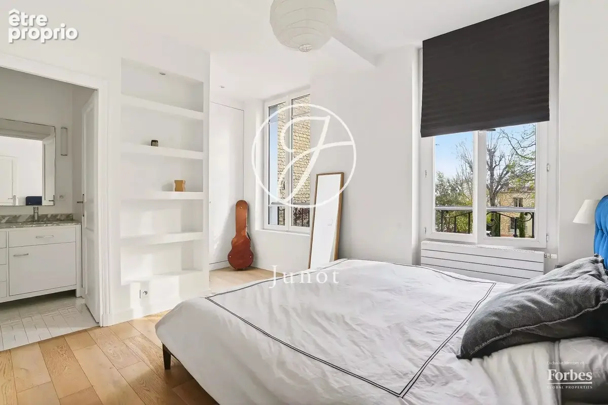 Le Vésinet - CENTRE - Maison - 6 chambres - 150m² - Dépendance - Terrain 563m² - photo 12