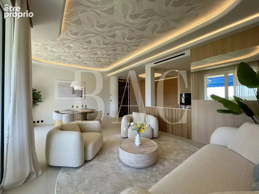 Cannes, appartement sur la Croisette, vue mer et port - photo 8