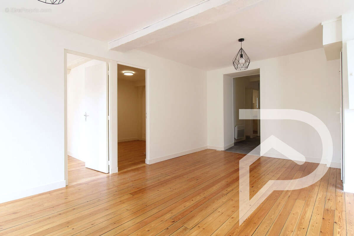 Appartement à PONT-SAINTE-MAXENCE