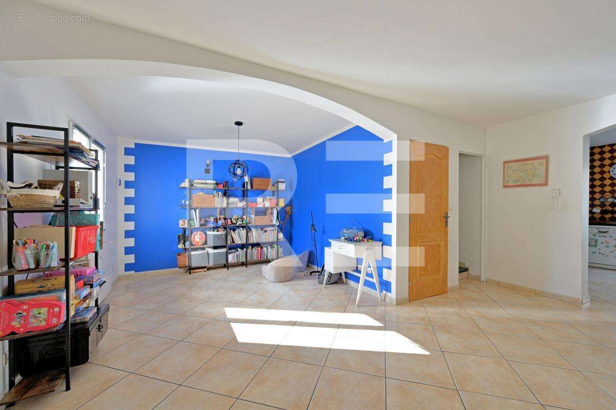 Maison à SAINT-GENIES-DE-MALGOIRES