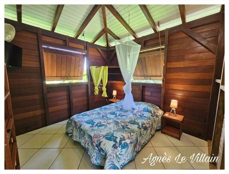 Maison à SAINTE-ROSE