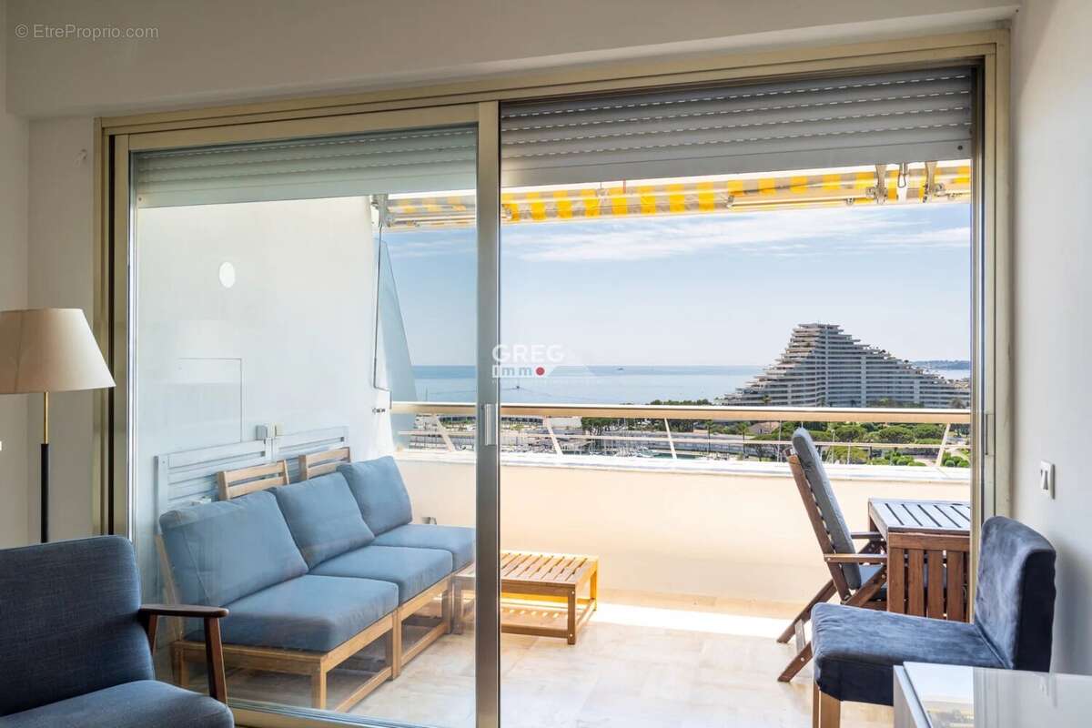Appartement à VILLENEUVE-LOUBET