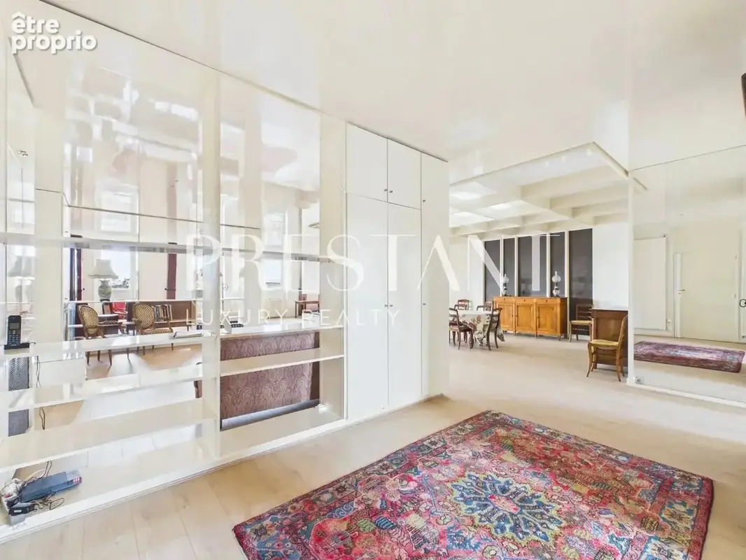 Appartement face au Jardin Public, au cœur de l’une des adresses les plus prestigieuses de Bordeaux. - photo 39