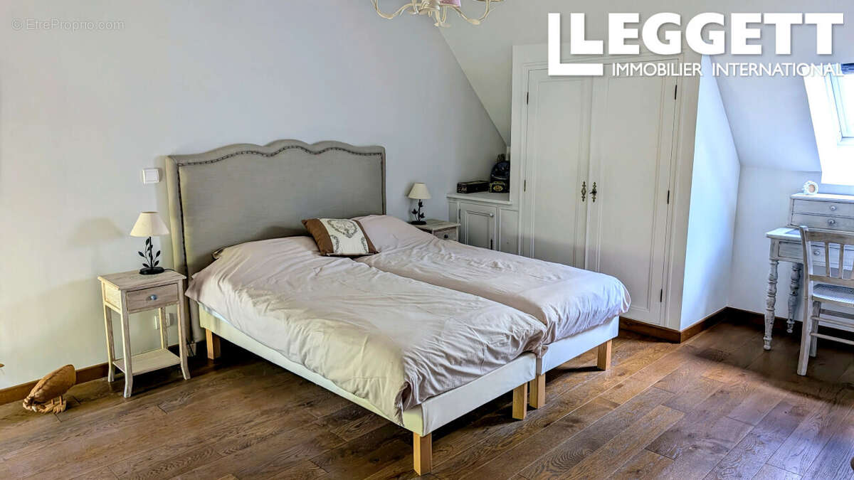 Maison à LONGNY-AU-PERCHE