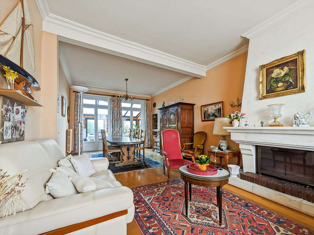 Maison à DOL-DE-BRETAGNE