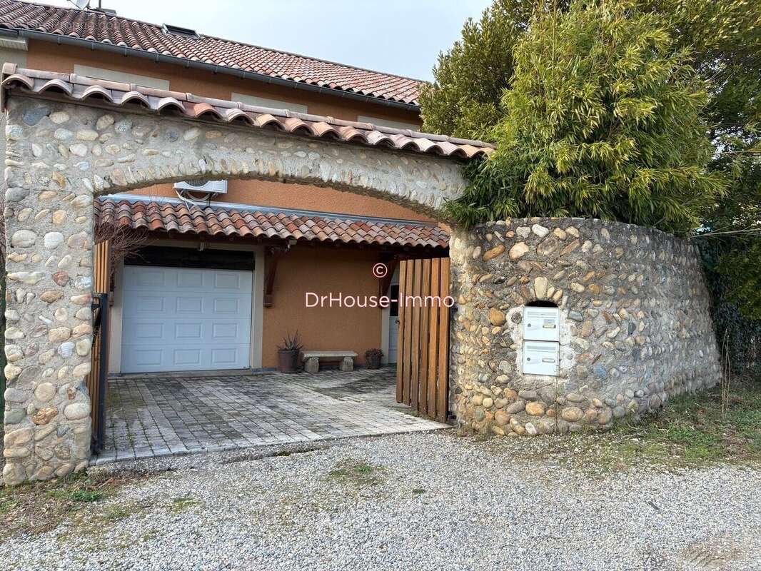 Maison à PORTES-LES-VALENCE