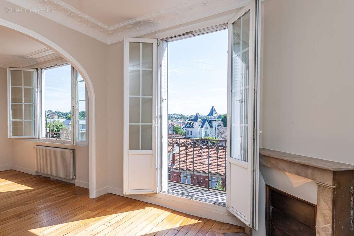 Appartement à LIVRY-GARGAN